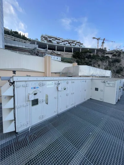 Changement des filtres sur des Centrales de Traitement d’Air, photo 2 sur 7