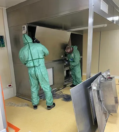 Démentèlement d’une cabine de pesée CMR, photo 6 sur 8
