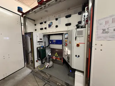 Entretien des installations air – Marins-Pompiers de Marseille, photo 6 sur 7