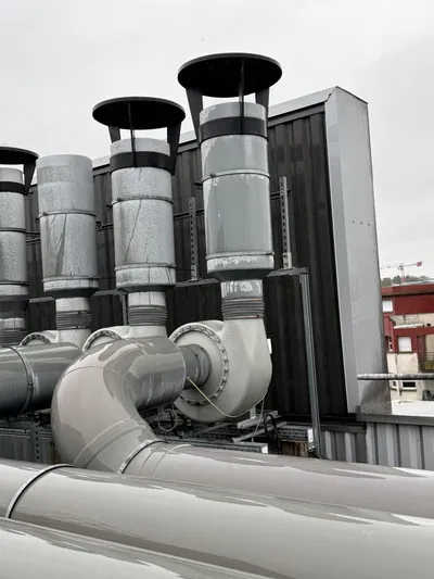 Rénovation et maintenance de sorbonnes de laboratoire : garantir sécurité, conformité et performance, photo 2 sur 4