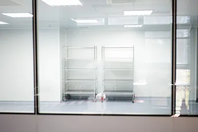 Création d’une salle à empoussièrement contrôlé, photo 3 sur 11