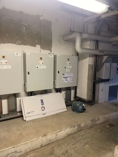 Changement des filtres sur des Centrales de Traitement d’Air, photo 5 sur 7